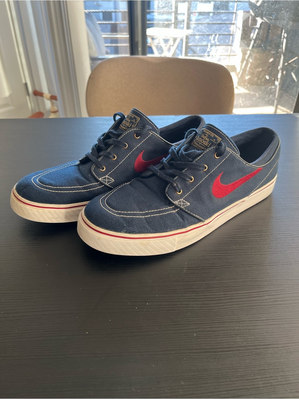 Nike Men’s Obsidian Blue Janoski with Red Swoosh